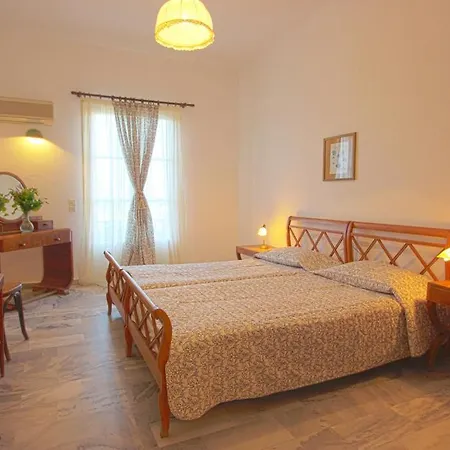 Hotel Swiss Naousa